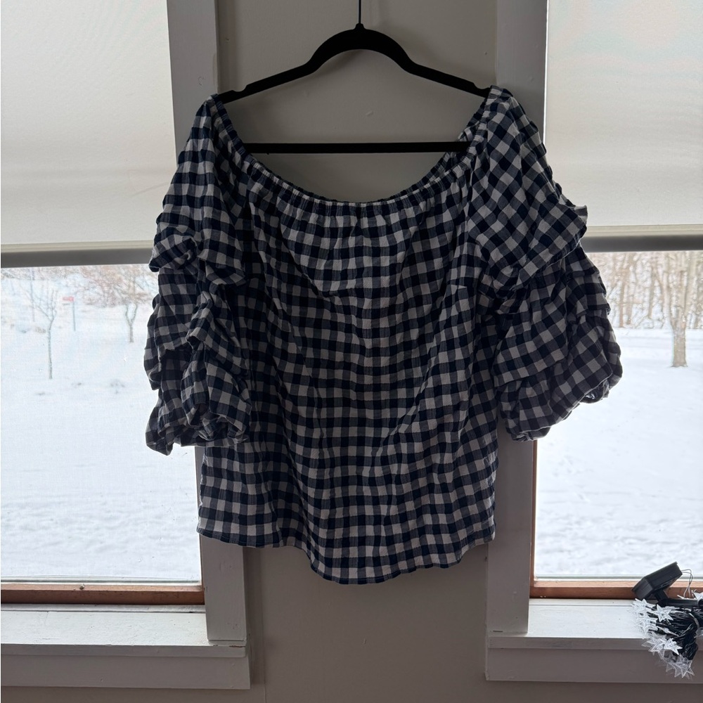 Women's Off-Shoulder Gingham Top - Picture 5 of 6